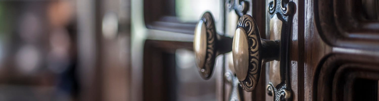 Cabinet Hardware