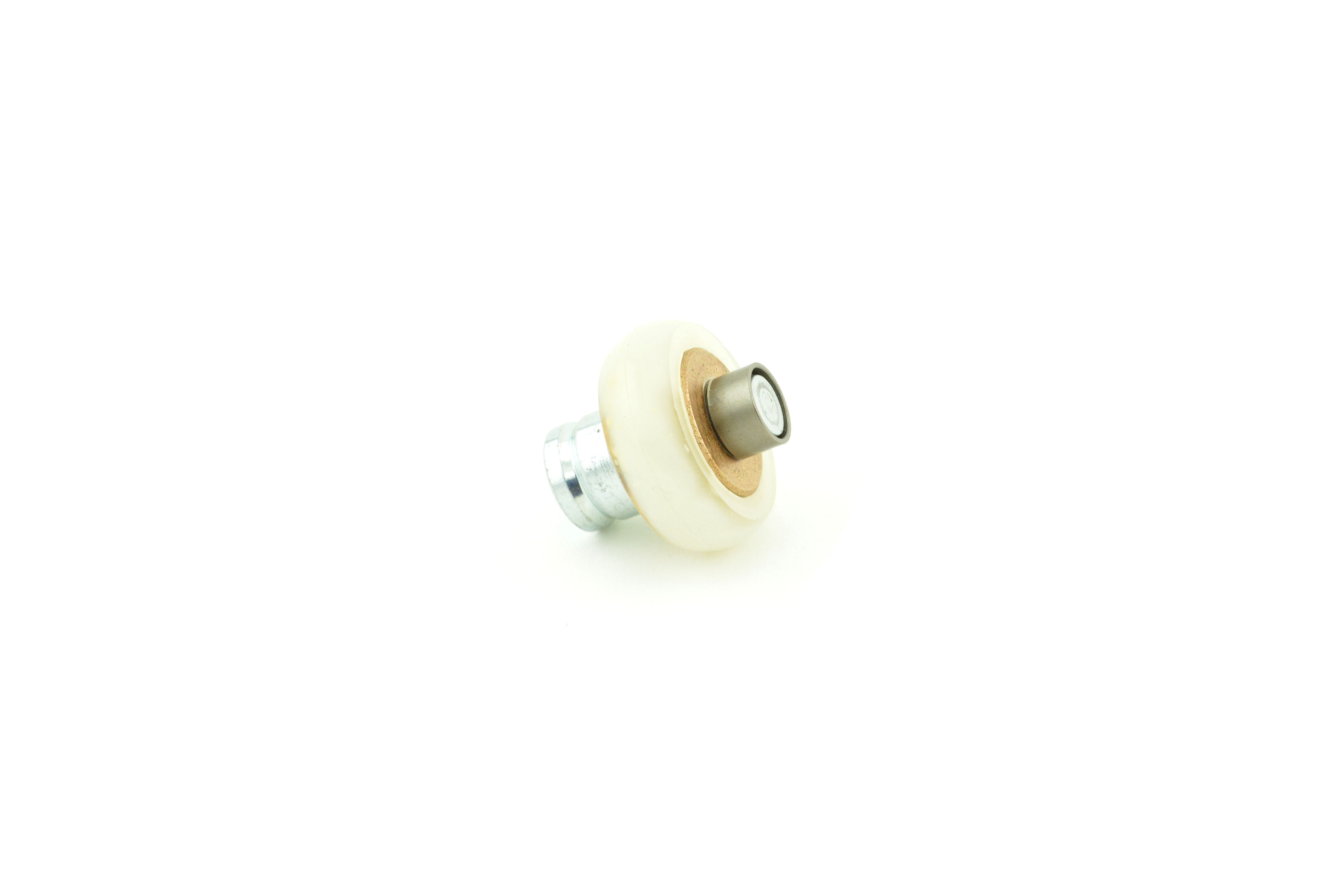 LCN 20303034 Track Roller Main image