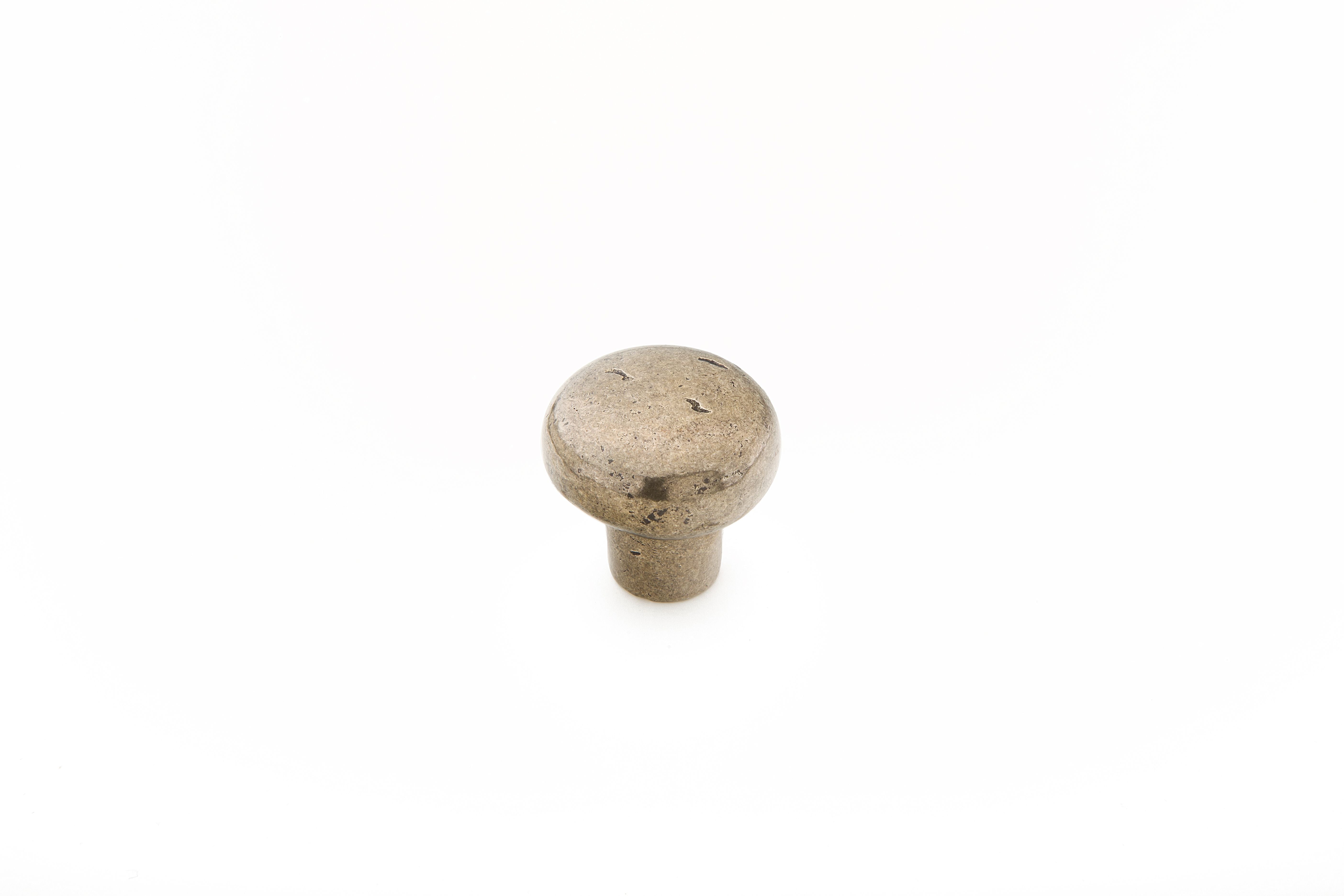Schaub 772-IN 1-3/8" Mountain Cabinet Knob Italian Nickel Finish Main image