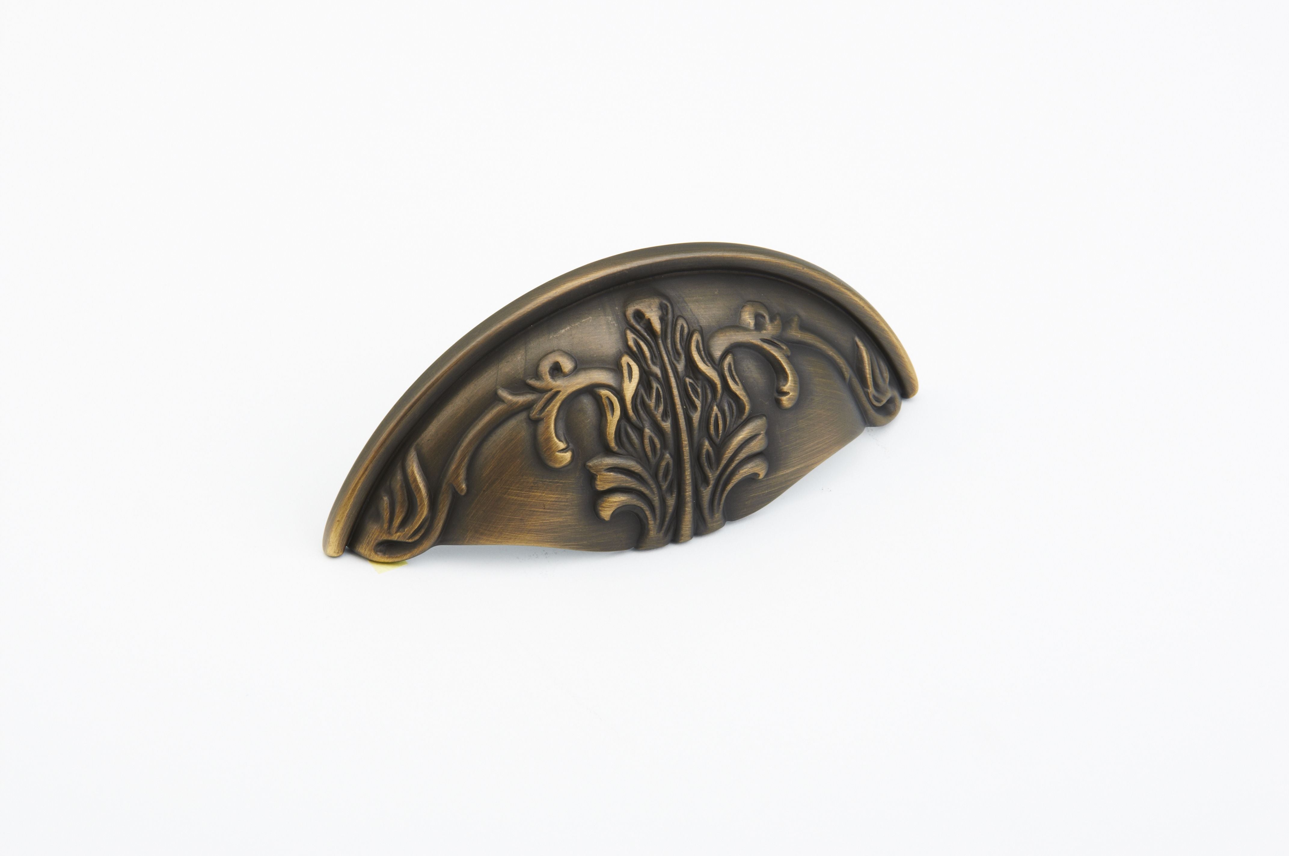 Schaub 872-RB 3" Center to Center Corinthian Cup Pull Redington Brass Finish Main image
