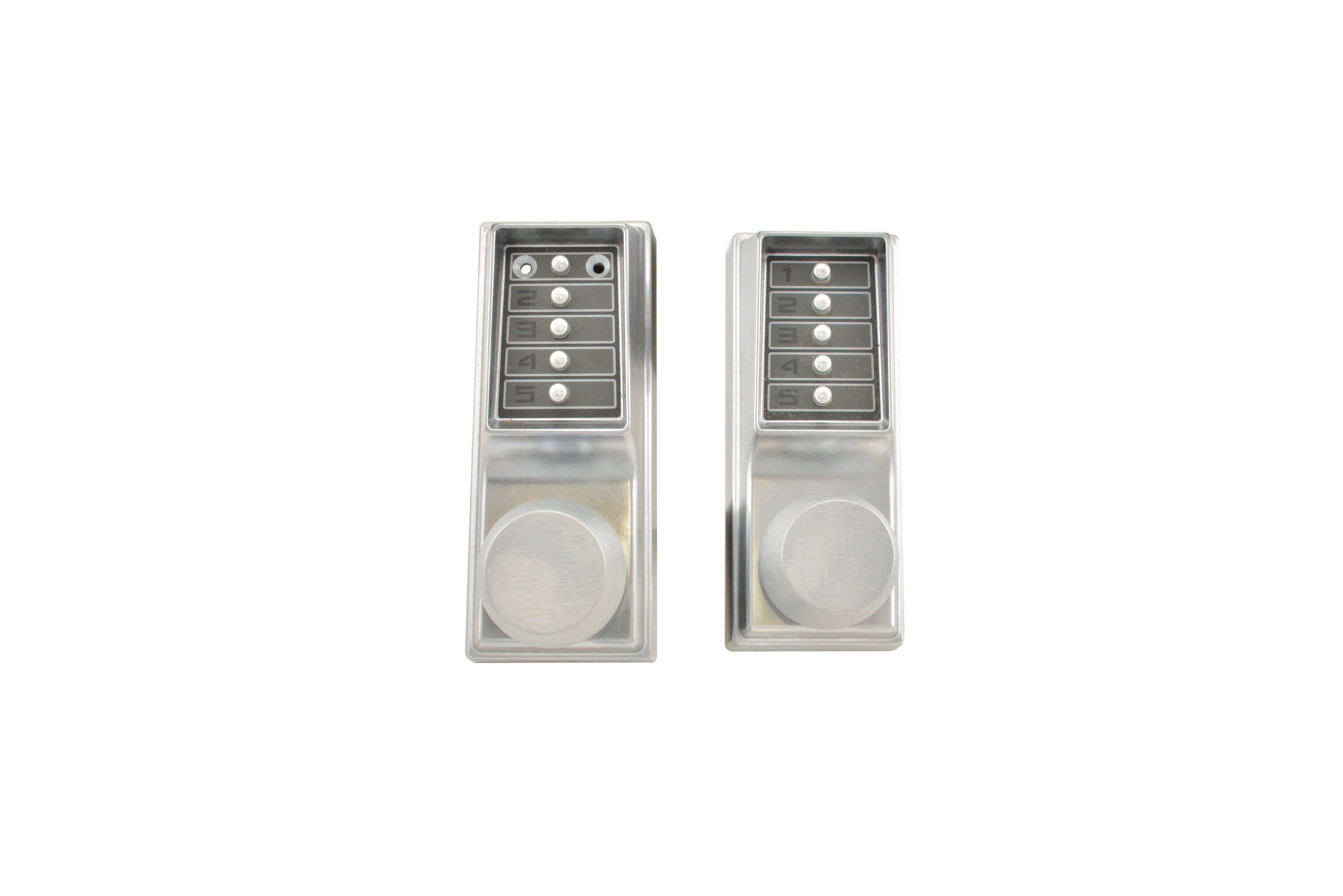 Kaba Simplex EE1011EE101126D Back to Back Mechanical Pushbutton Lock; Cylindrical with Knobs; Entry Egress with 2-3/4" Backset Satin Chrome Finish Main image